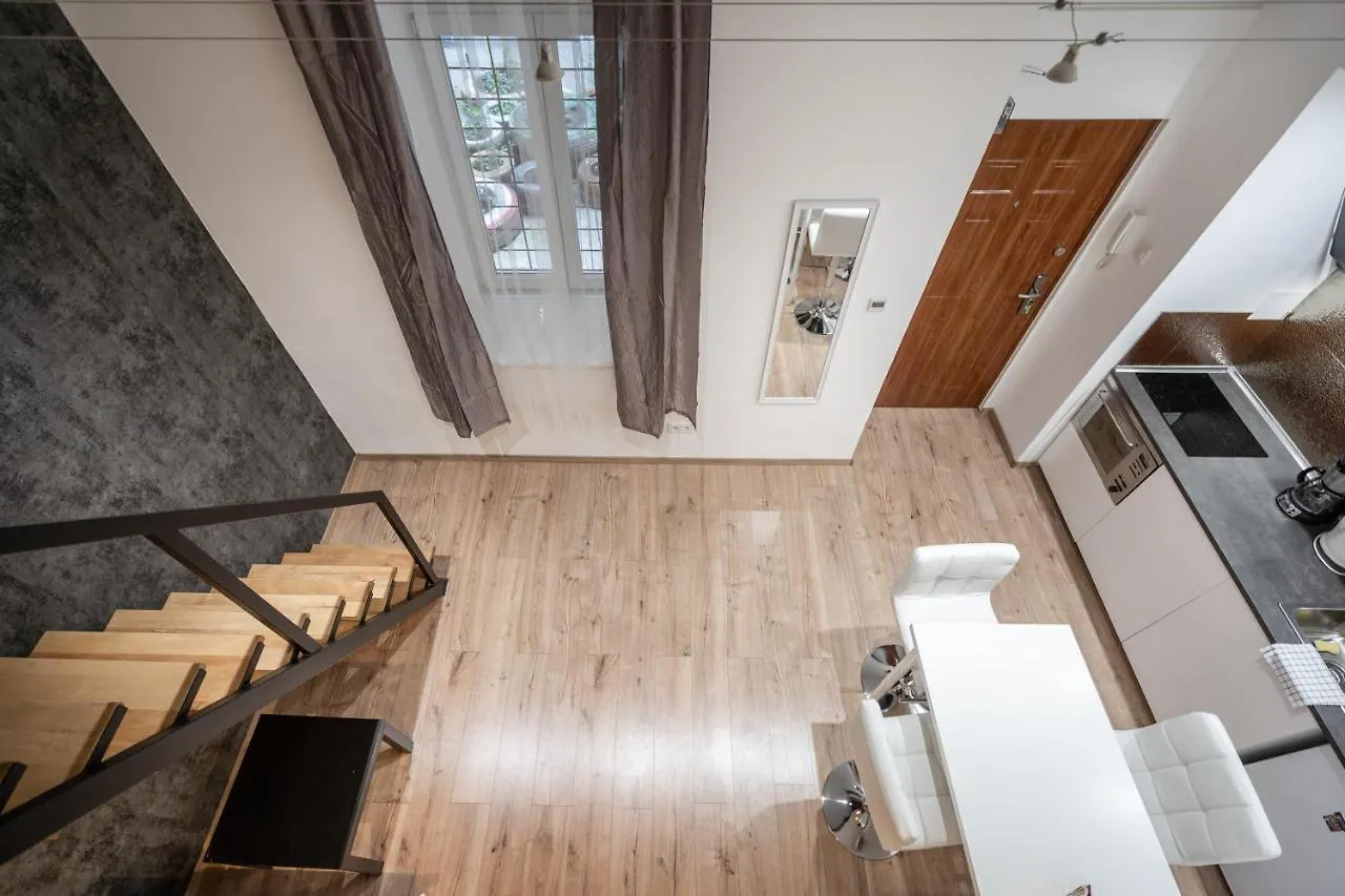 Bpr Lore Studio Au Danube Budapest Appartamento